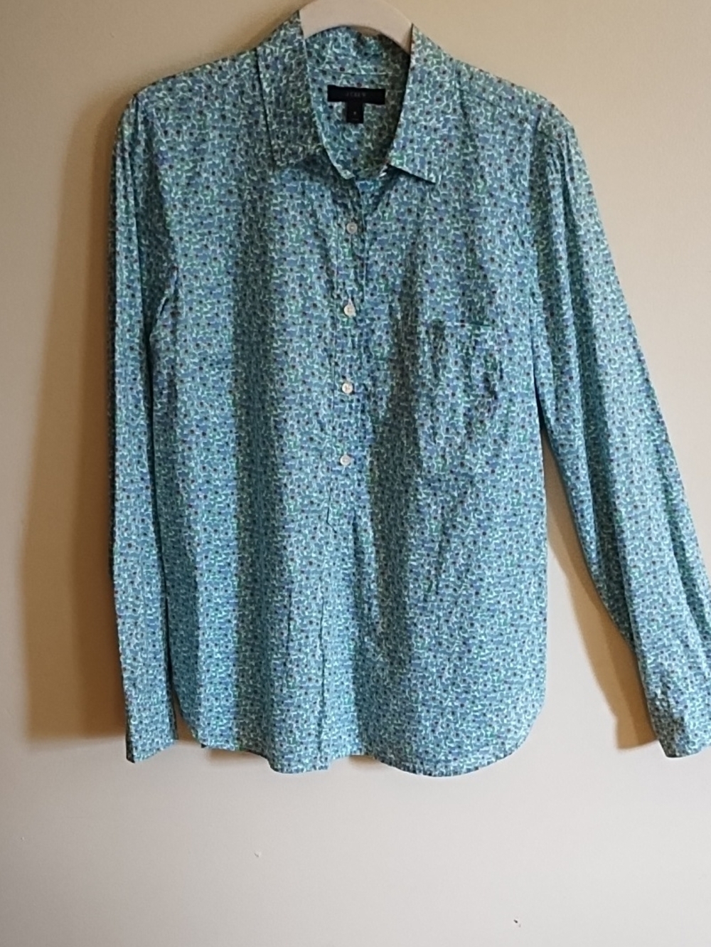 J. CREW WOMAN'S BLOUSE, BEAUTIFUL BLUE,GREEN&RED, 100% COTTON. SZ 6